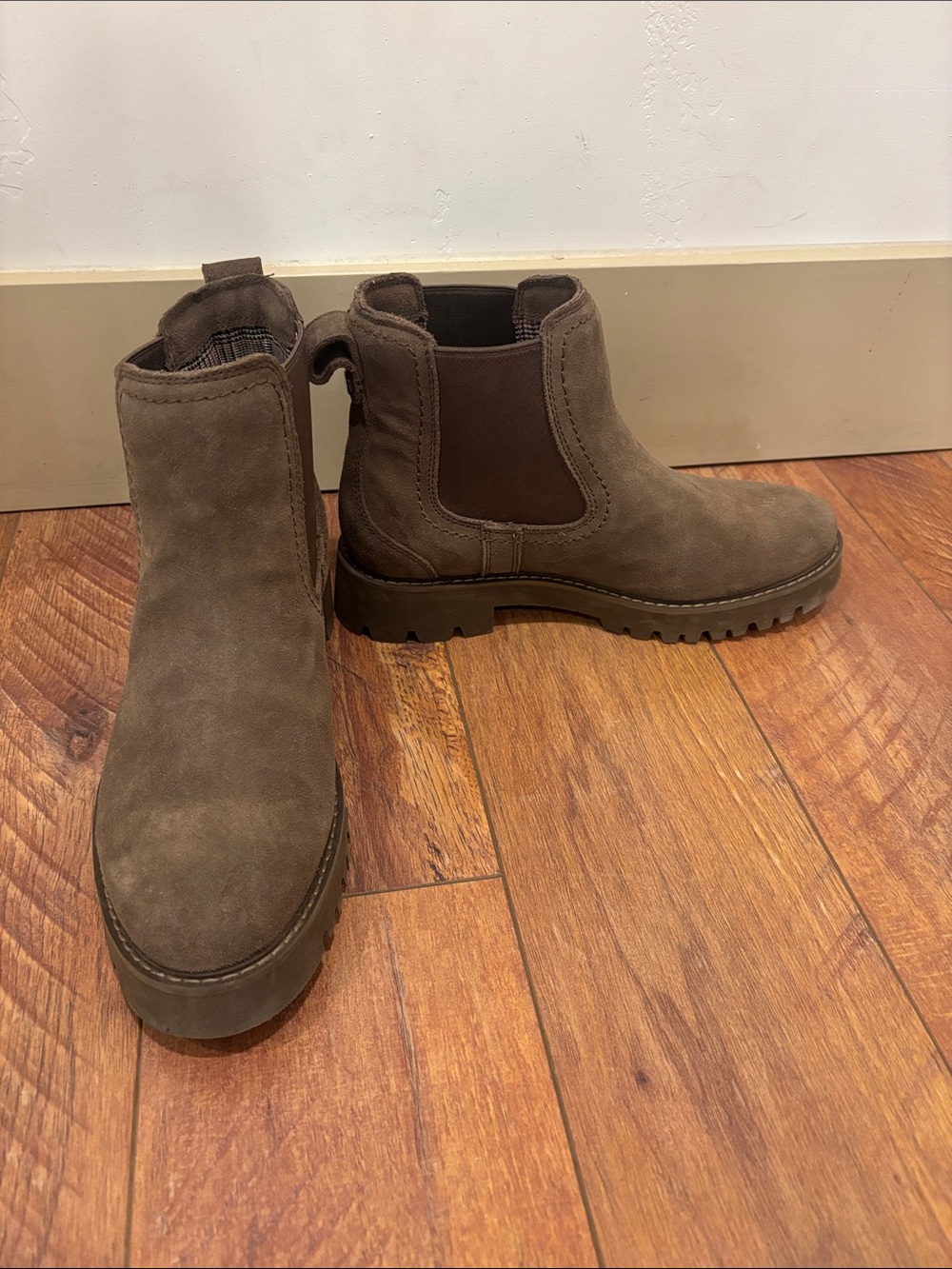 Ariat Brown Suede Chelsea Lug Booties